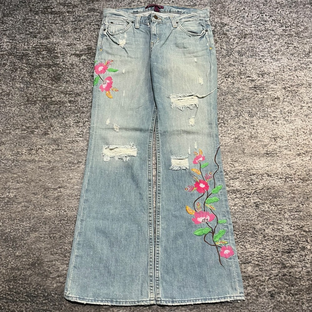 Embroidered Light Wash Wide Leg Jeans - Floral Accent Y2K